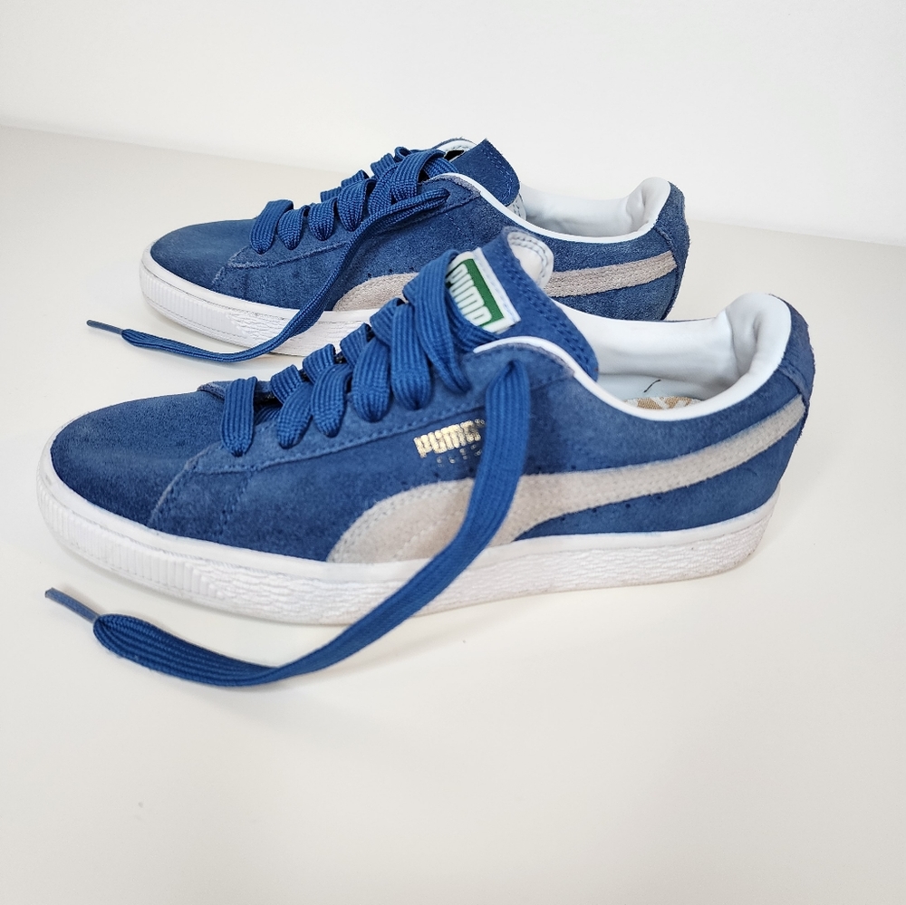 PUMA women's suede classic sneakers